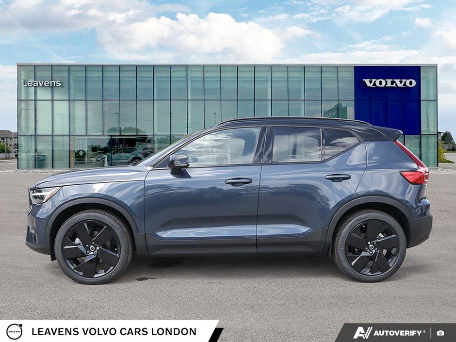 2026 Volvo XC40 ULTRA BLACK EDITION-2
