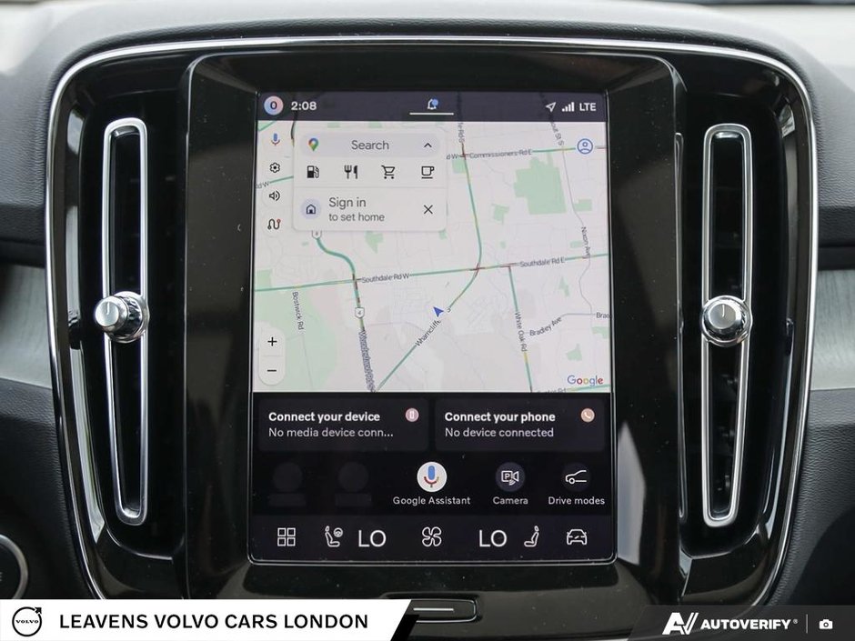 2026 Volvo XC40 ULTRA DARK THEME-20