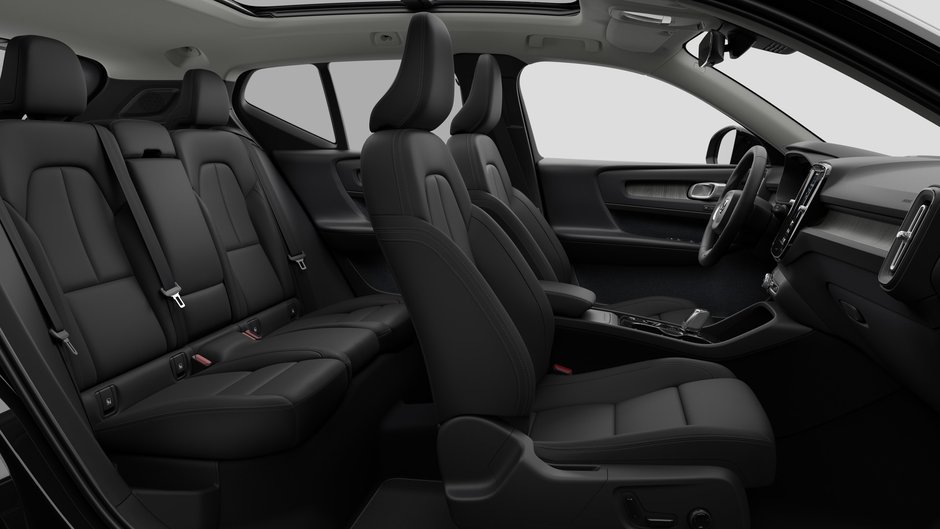 2026 Volvo XC40 ULTRA DARK THEME-12