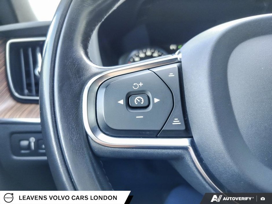 2021 Volvo XC60 HYBRID XC60 PLUG-IN HYBRID-29