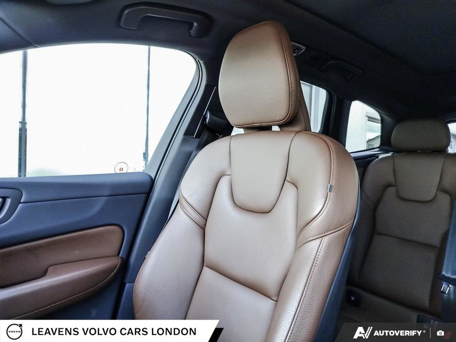 2021 Volvo XC60 HYBRID XC60 PLUG-IN HYBRID-19