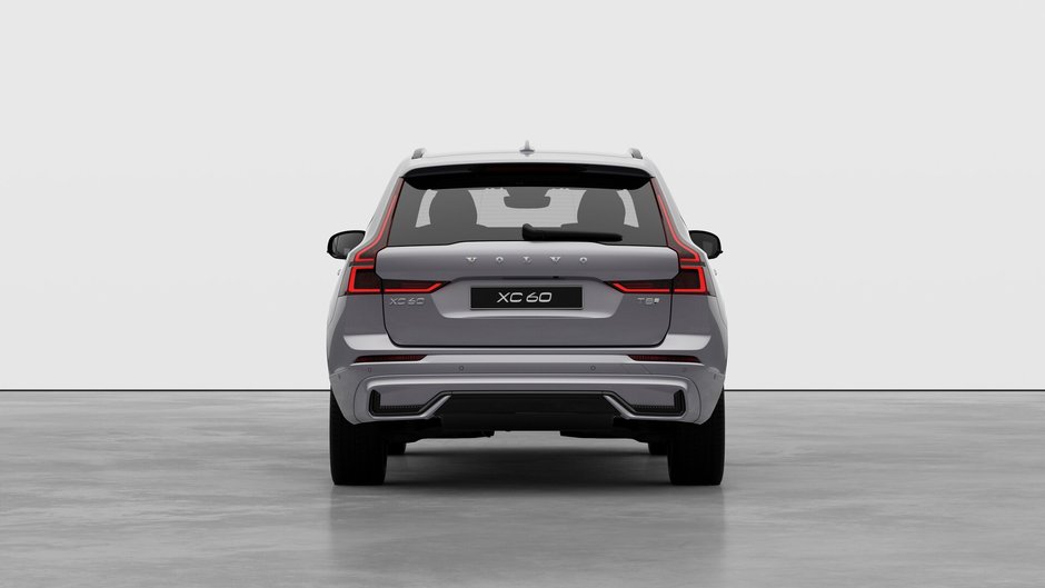 2027 Volvo XC60 PLUG-IN HYBRID ULTRA DARK THEME-5