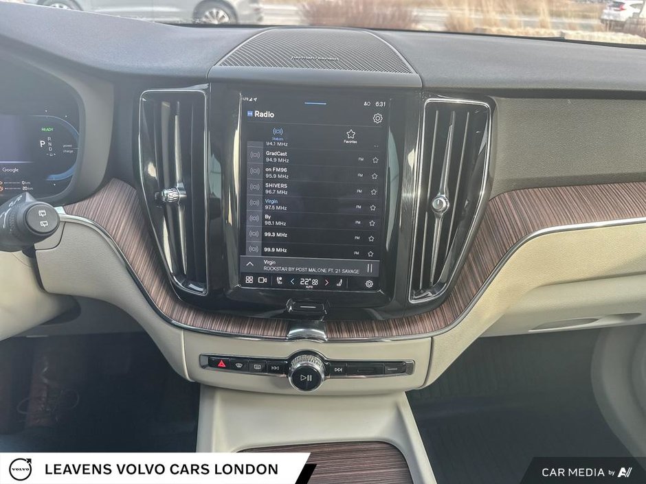 2022 Volvo XC60 Recharge INSCRIPTION EXPRESSION-18