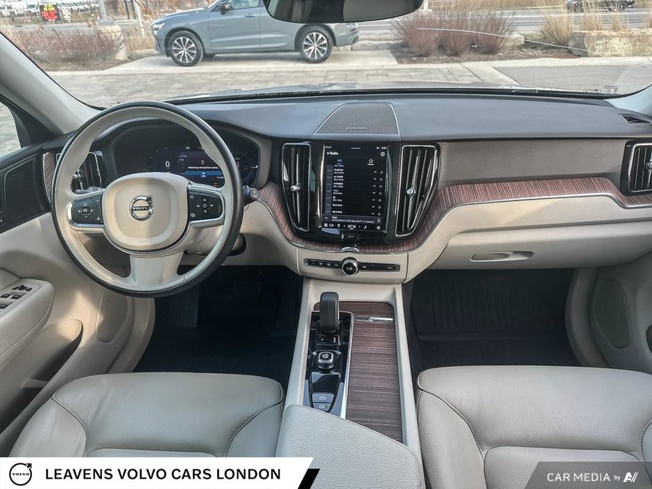 2022 Volvo XC60 Recharge INSCRIPTION EXPRESSION-23