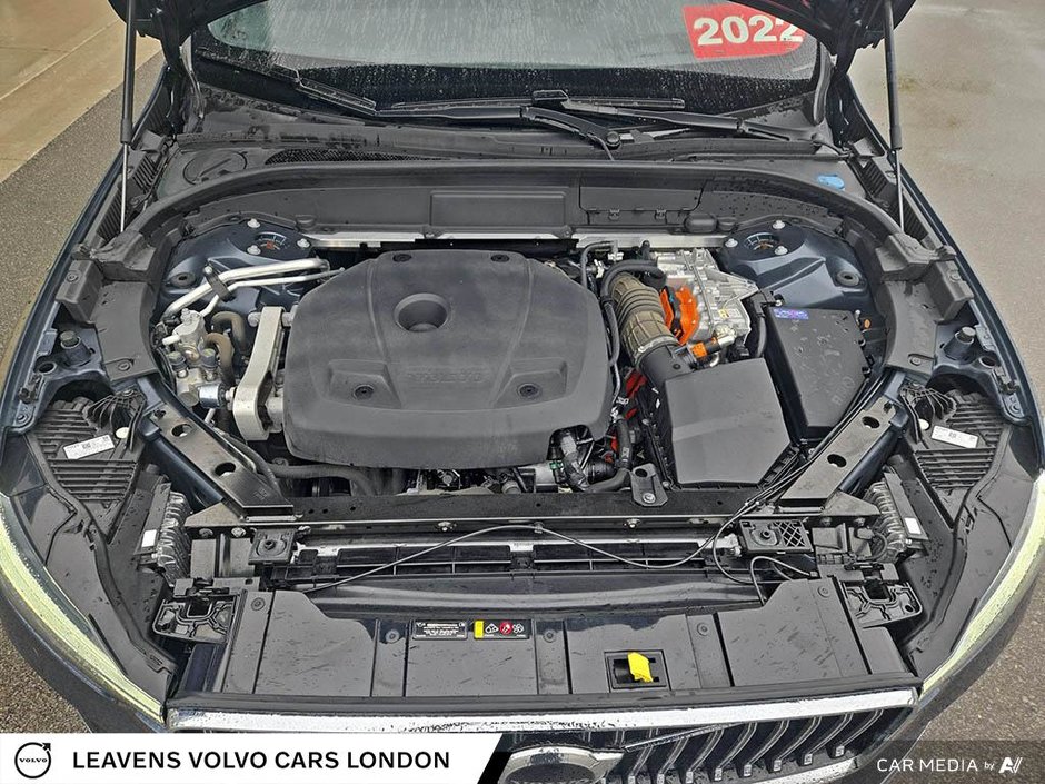 2022 Volvo XC60 Recharge INSCRIPTION-10