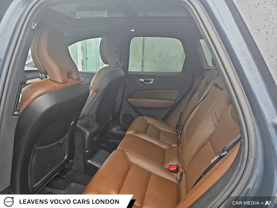 2022 Volvo XC60 Recharge INSCRIPTION-26