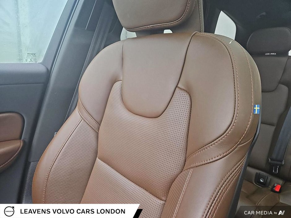 2022 Volvo XC60 Recharge INSCRIPTION-23
