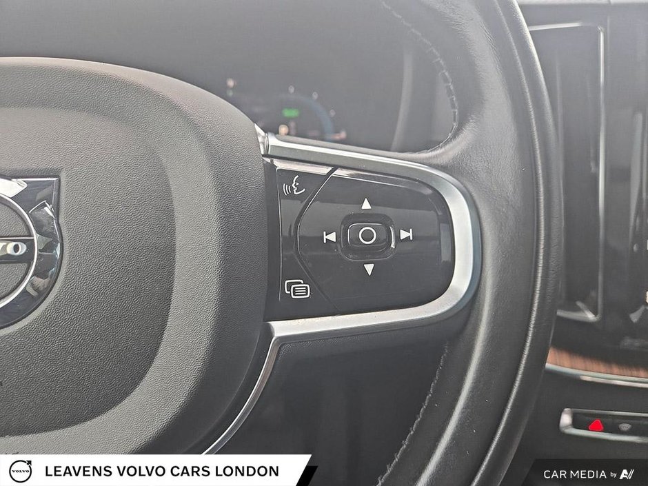 2022 Volvo XC60 Recharge INSCRIPTION-15
