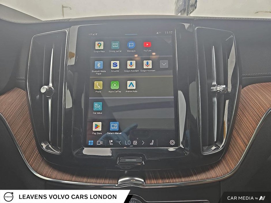 2022 Volvo XC60 Recharge INSCRIPTION-20