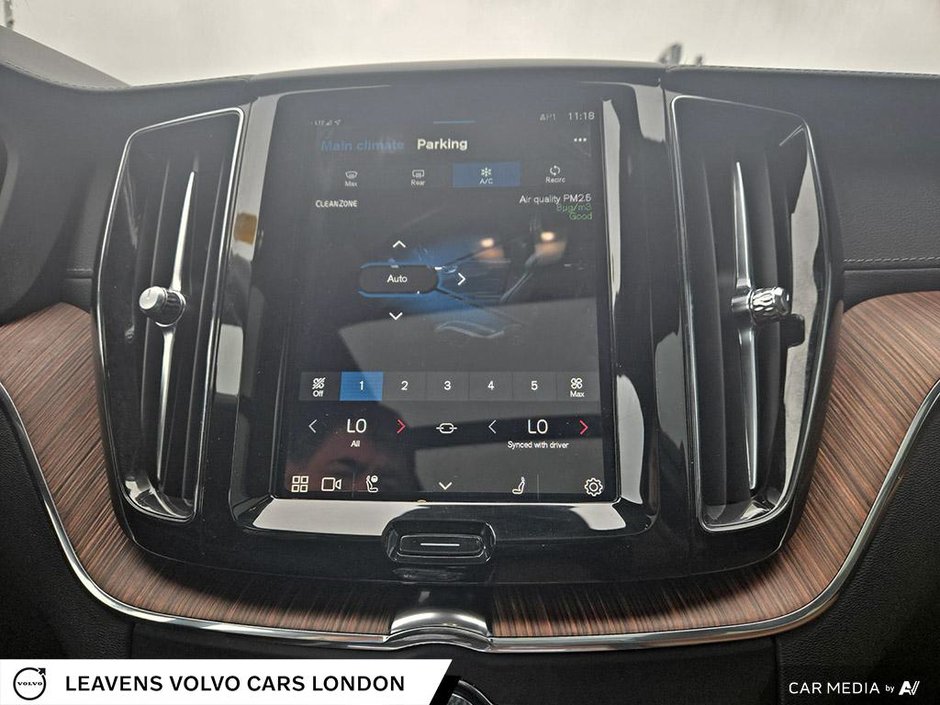 2022 Volvo XC60 Recharge INSCRIPTION-19