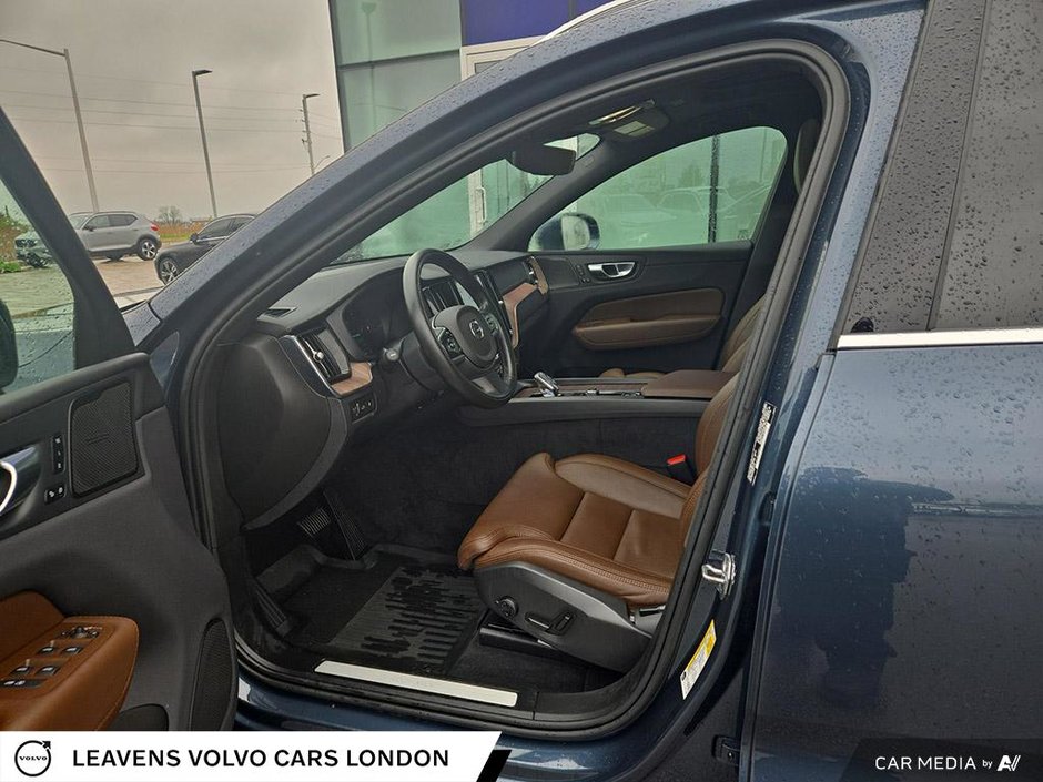 2022 Volvo XC60 Recharge INSCRIPTION-29