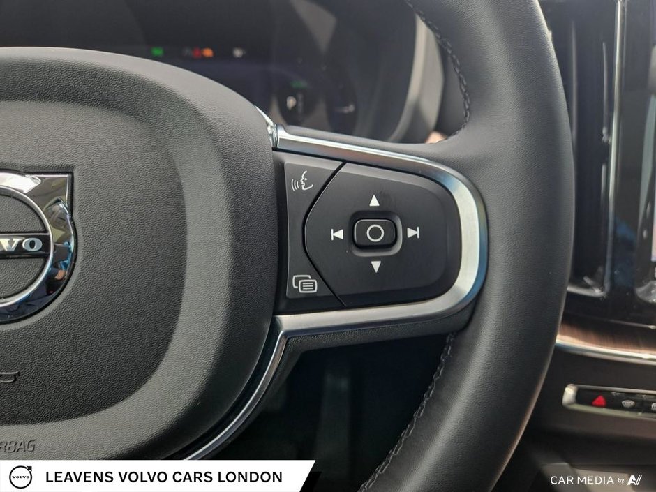 2022 Volvo XC60 Recharge INSCRIPTION EXPRESSION-15