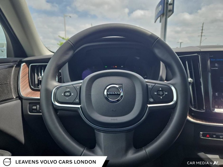 2022 Volvo XC60 Recharge INSCRIPTION EXPRESSION-13