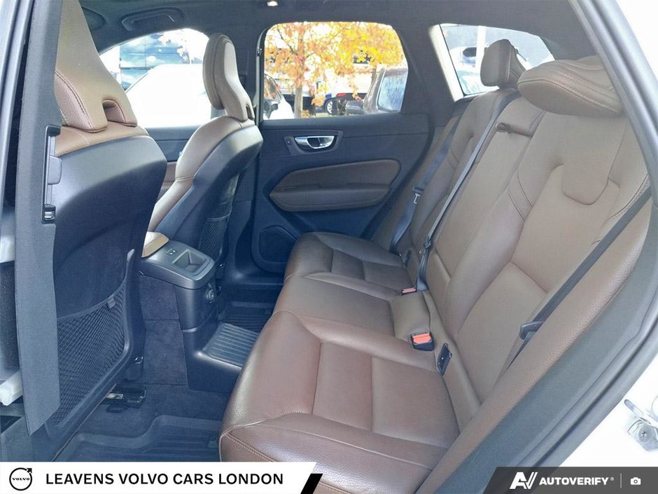 2022 Volvo XC60 RECHARGE INSCRIPTION EXPRESSION-22