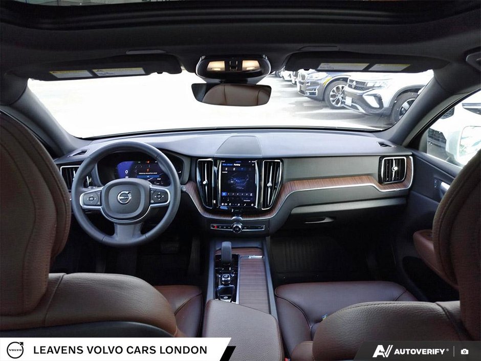 2022 Volvo XC60 RECHARGE INSCRIPTION EXPRESSION-23