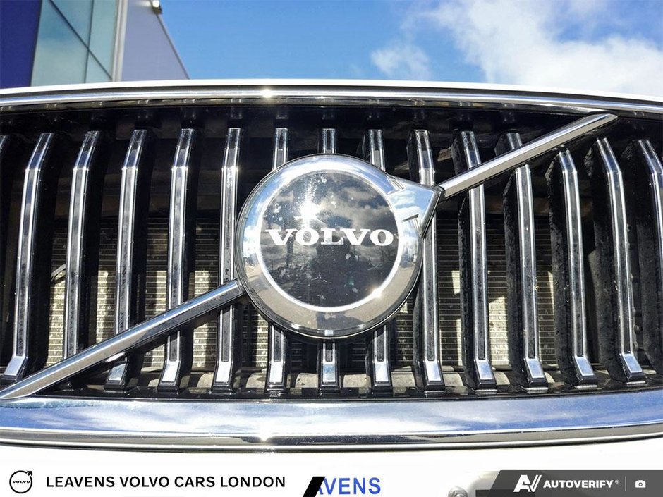 2022 Volvo XC60 RECHARGE INSCRIPTION EXPRESSION-8
