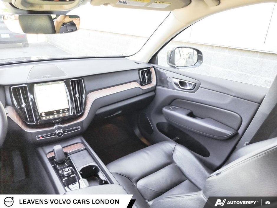 2022 Volvo XC60 RECHARGE INSCRIPTION EXPRESSION-24