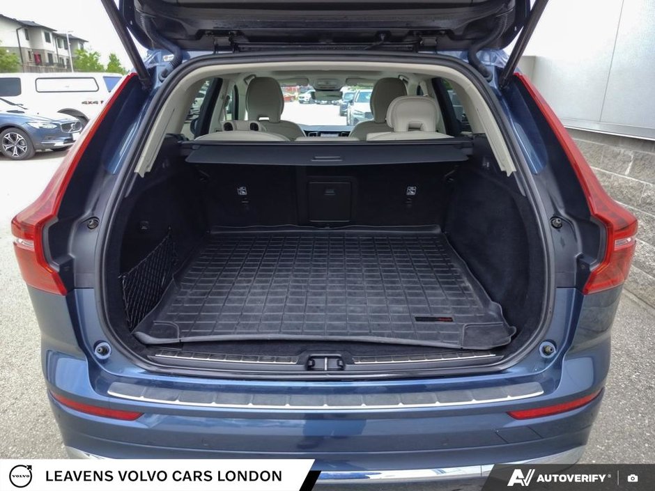 2022 Volvo XC60 RECHARGE INSCRIPTION EXPRESSION-11