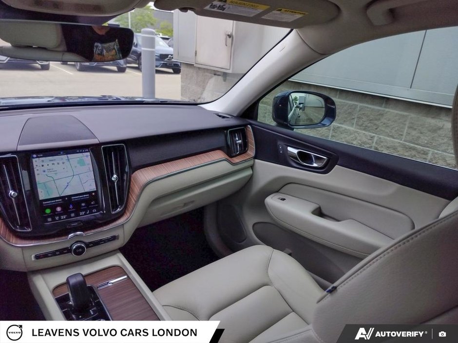 2022 Volvo XC60 RECHARGE INSCRIPTION EXPRESSION-24