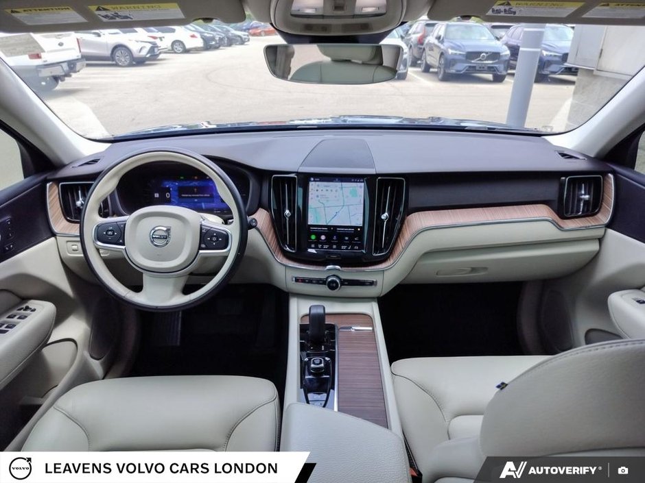 2022 Volvo XC60 RECHARGE INSCRIPTION EXPRESSION-23