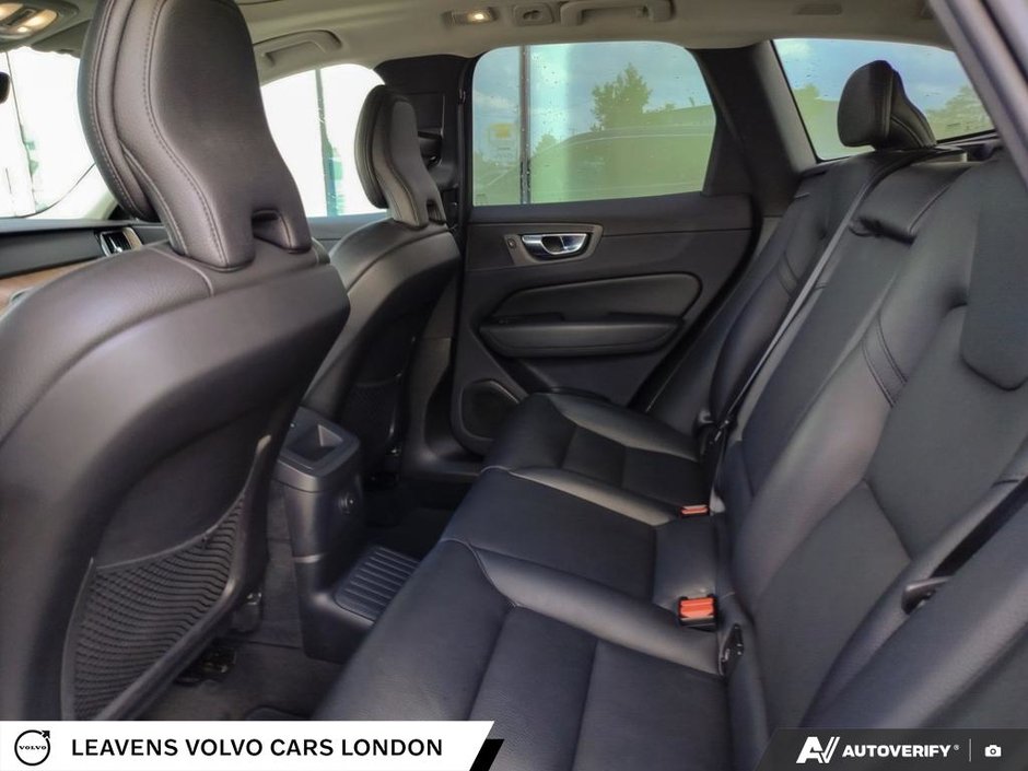 2022 Volvo XC60 RECHARGE INSCRIPTION EXPRESSION-22