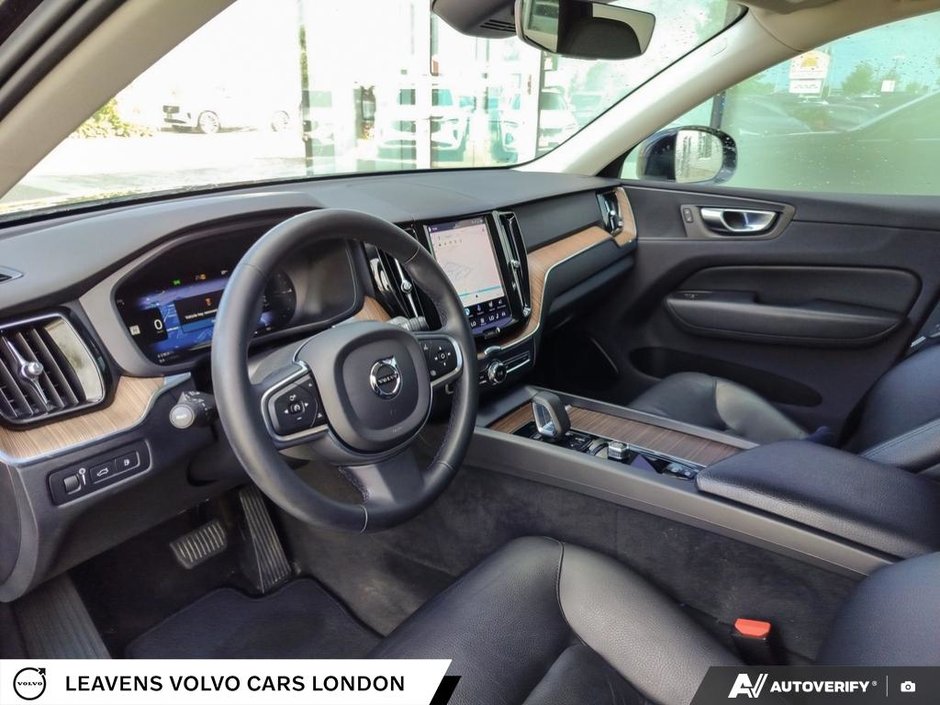 2022 Volvo XC60 RECHARGE INSCRIPTION EXPRESSION-12