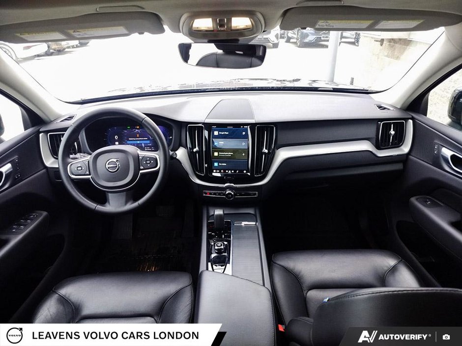 2024 Volvo XC60 RECHARGE CORE DARK THEME-27