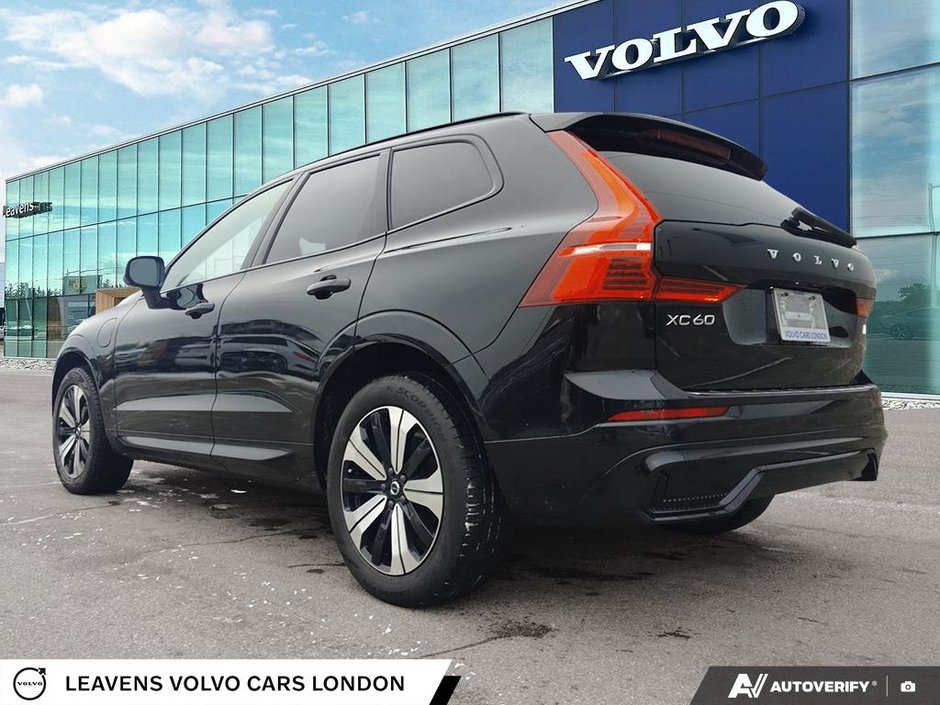 2024 Volvo XC60 RECHARGE CORE DARK THEME-3