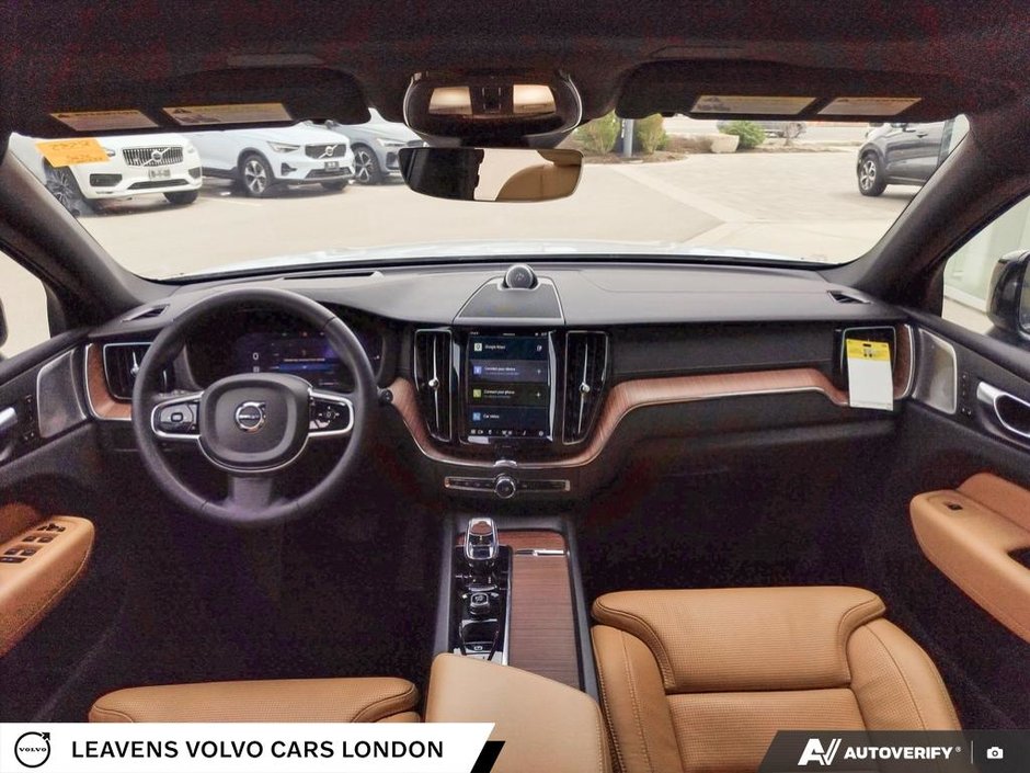 2024 Volvo XC60 RECHARGE ULTIMATE DARK THEME-23