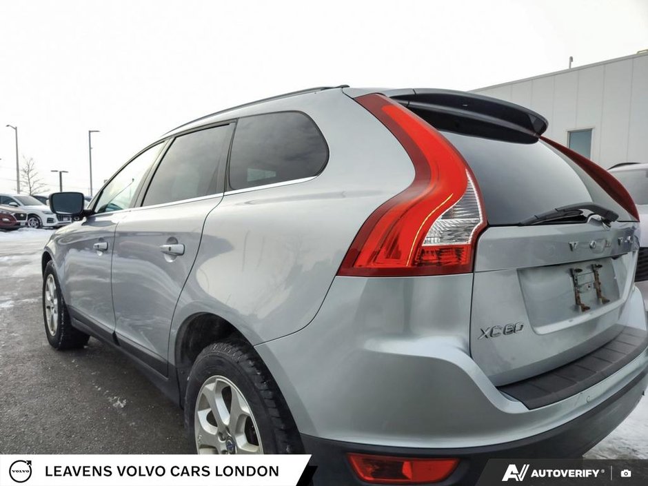 2012 Volvo XC60-10