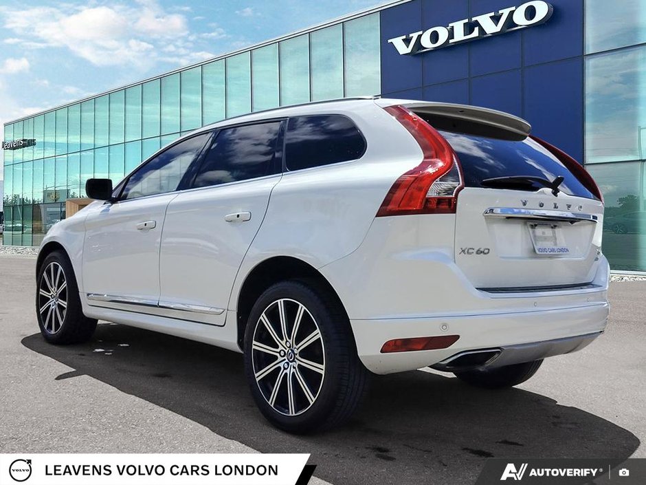 2017 Volvo XC60 T6 DRIVE-E PREMIER-3