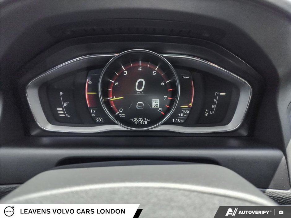 2017 Volvo XC60 T6 DRIVE-E PREMIER-14