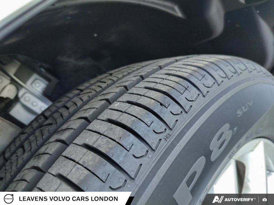 2018 Volvo XC60 MOMENTUM-6