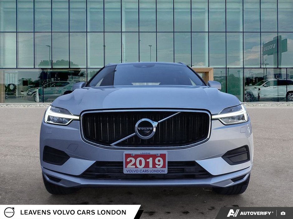 2019 Volvo XC60 MOMENTUM-1