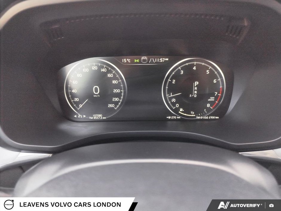2019 Volvo XC60 MOMENTUM-14