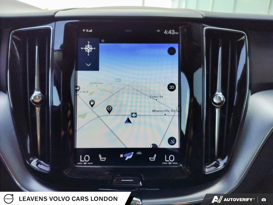 2019 Volvo XC60 MOMENTUM-28