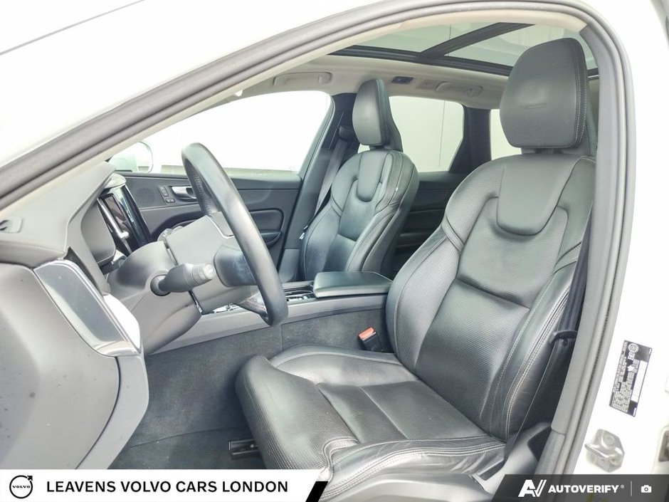 2019 Volvo XC60 INSCRIPTION-25
