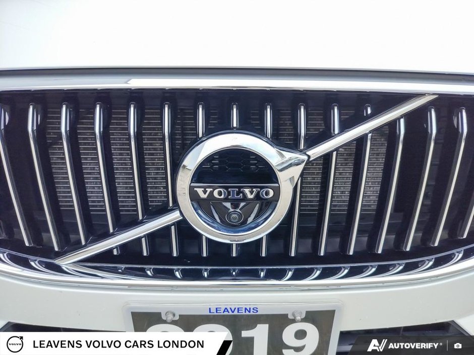 2019 Volvo XC60 INSCRIPTION-8