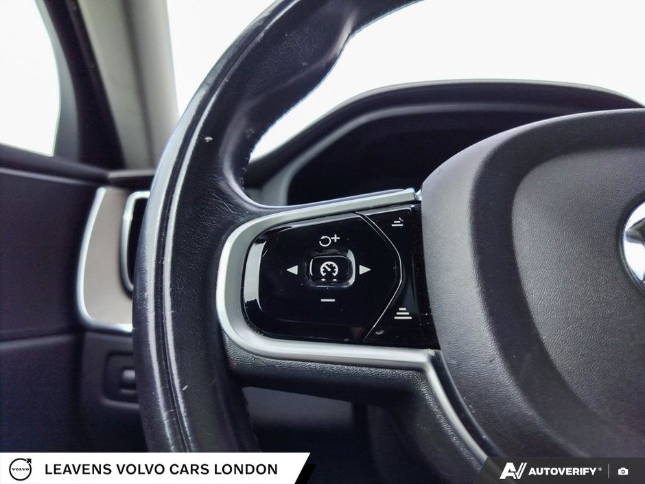 2019 Volvo XC60 INSCRIPTION-29