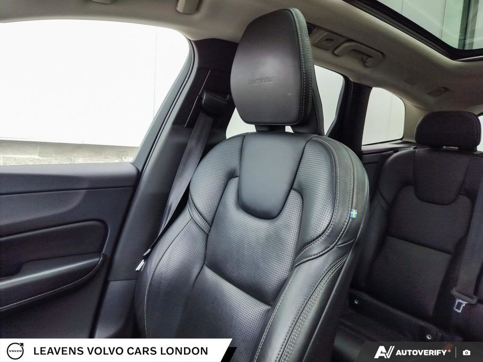2019 Volvo XC60 INSCRIPTION-19
