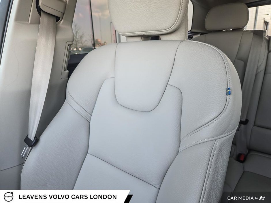 2021 Volvo XC60 INSCRIPTION EXPRESSION-19