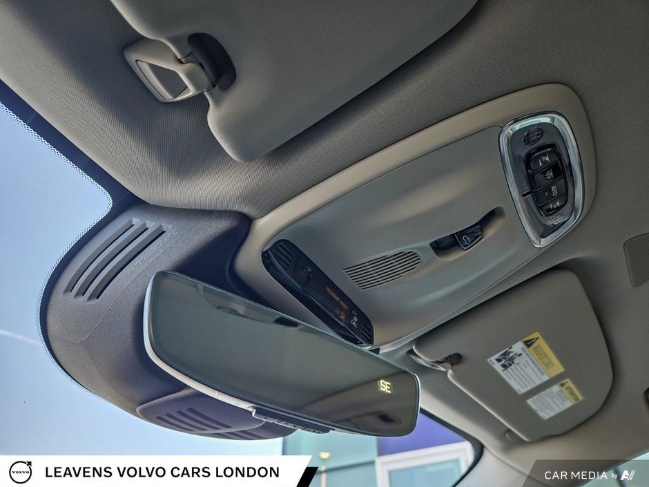 2021 Volvo XC60 INSCRIPTION EXPRESSION-20