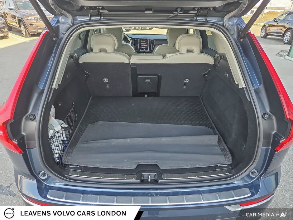 2021 Volvo XC60 INSCRIPTION EXPRESSION-11