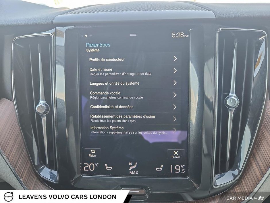 2021 Volvo XC60 INSCRIPTION EXPRESSION-28