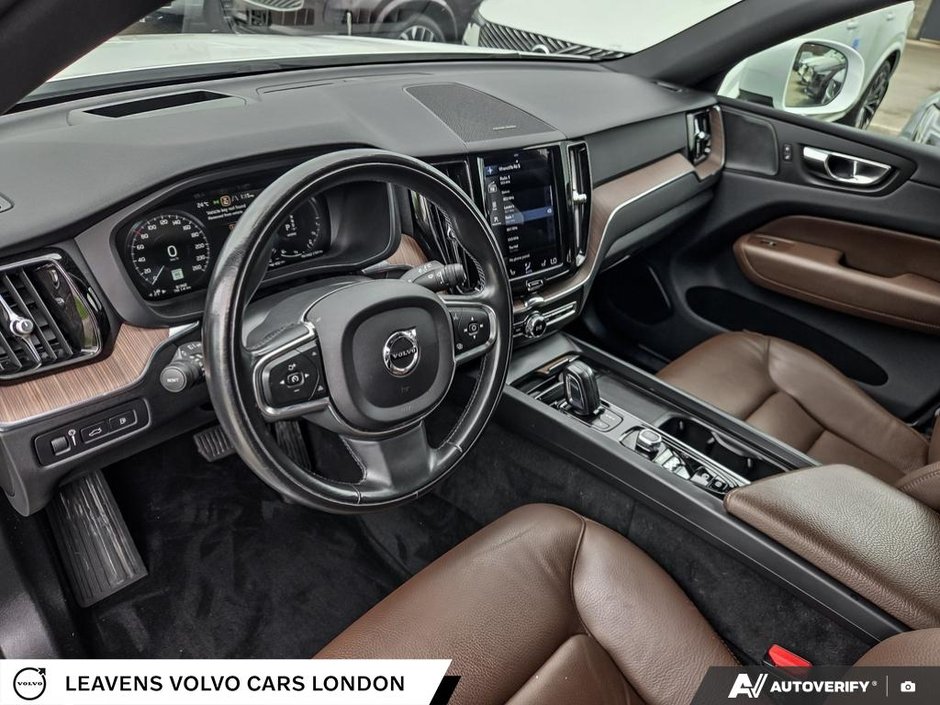 2021 Volvo XC60 INSCRIPTION EXPRESSION-12