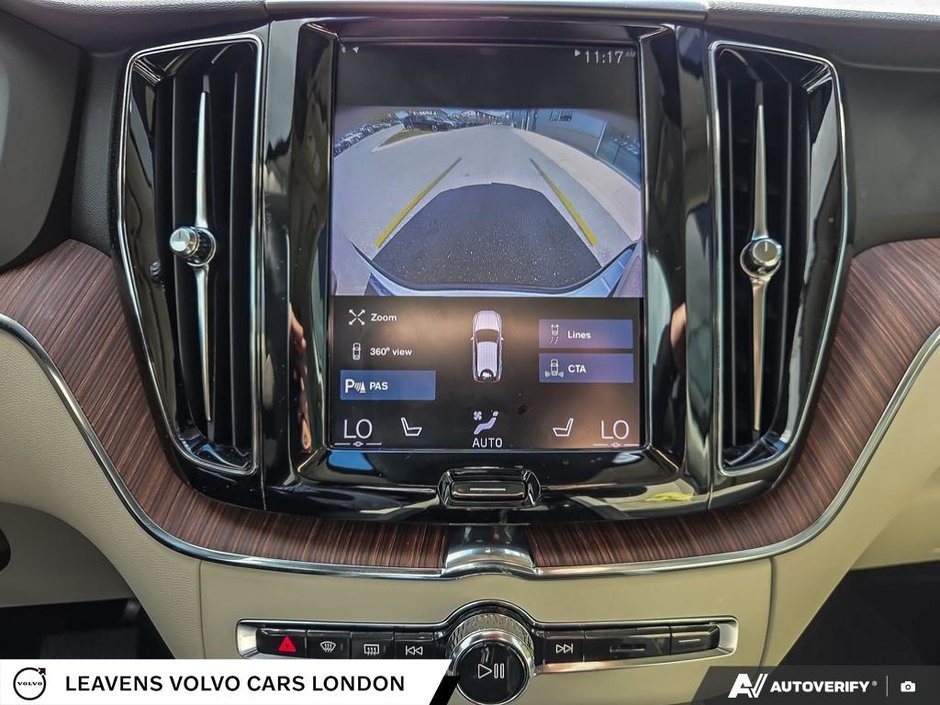 2021 Volvo XC60 INSCRIPTION EXPRESSION-18