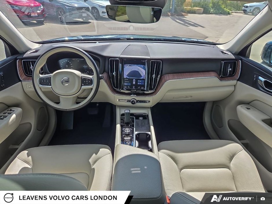 2021 Volvo XC60 INSCRIPTION EXPRESSION-23