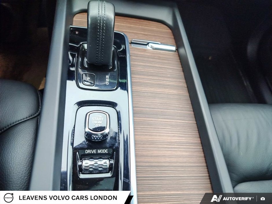 2021 Volvo XC60 INSCRIPTION EXPRESSION-17