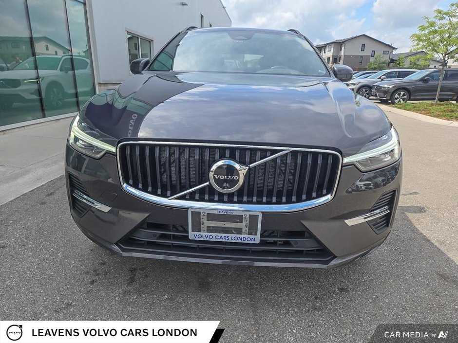 2022 Volvo XC60 MOMENTUM-8
