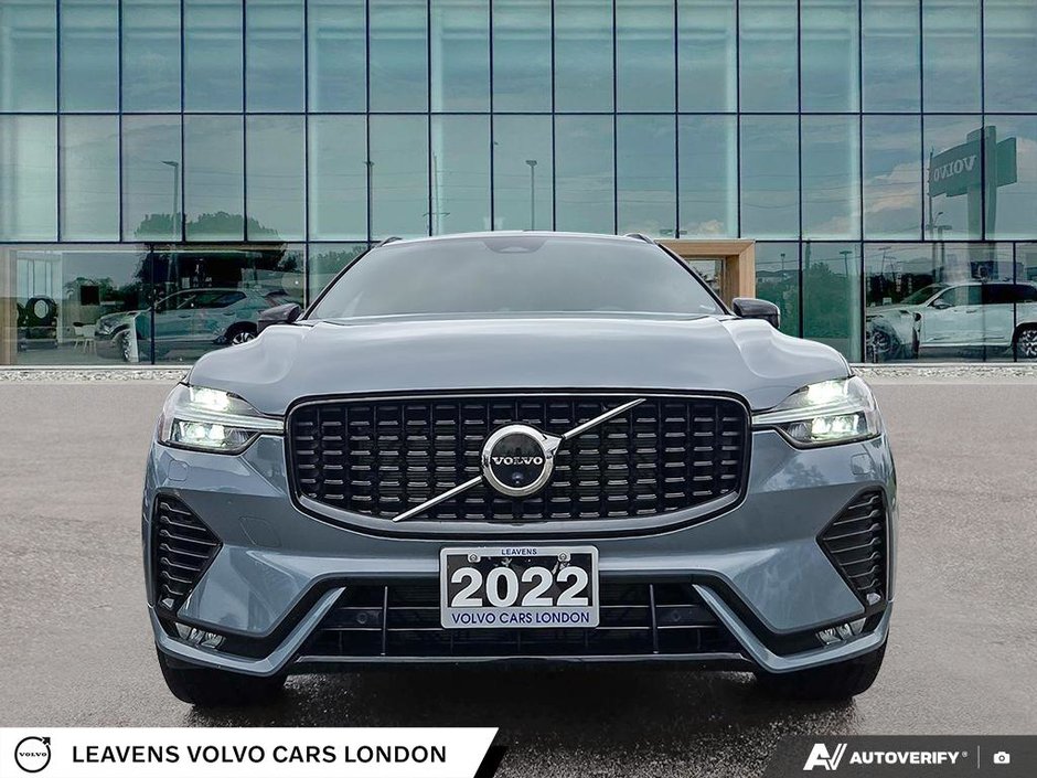 2022 Volvo XC60 R-DESIGN-1